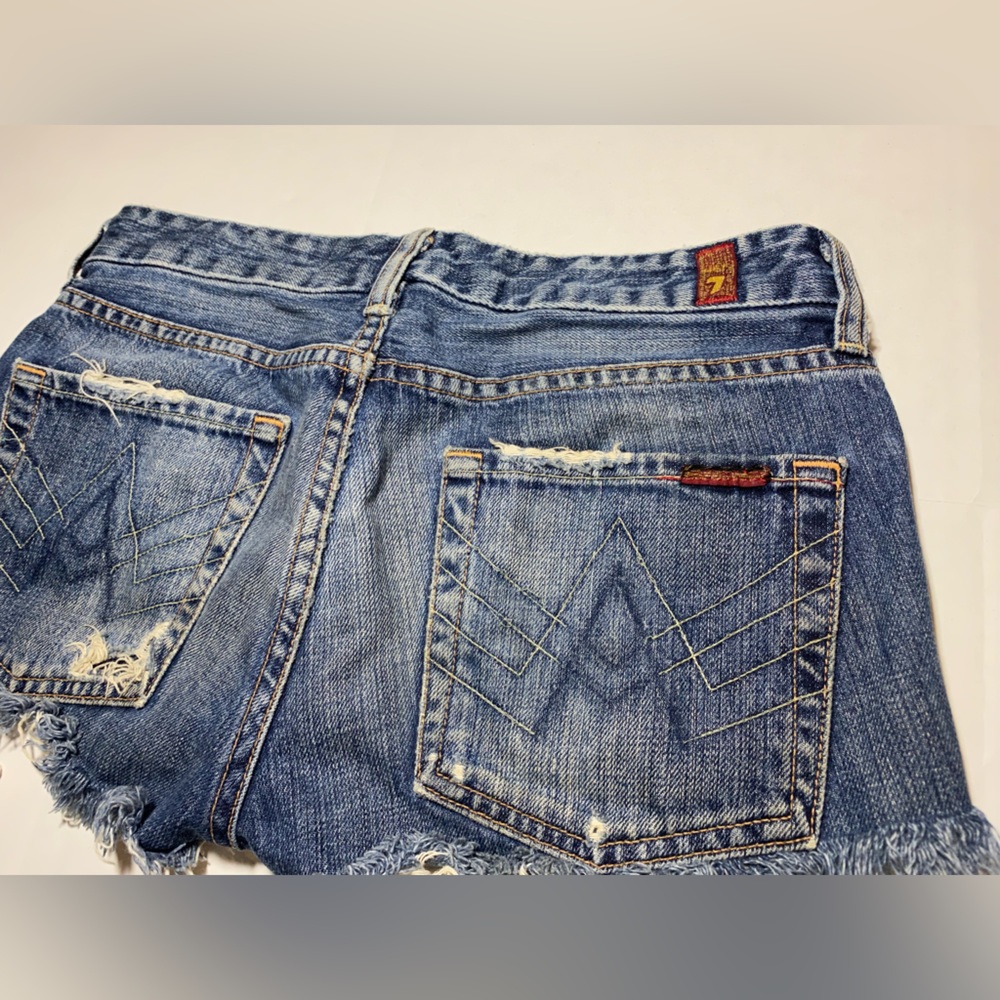 7 For All Mankind Cut-off Denim Shorts - Picture 7 of 7